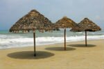 Вьетнам: Пляжей становится все меньше