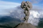 Для желающих посмотреть на извержение Плоского Толбачика создается специальная инфраструктура